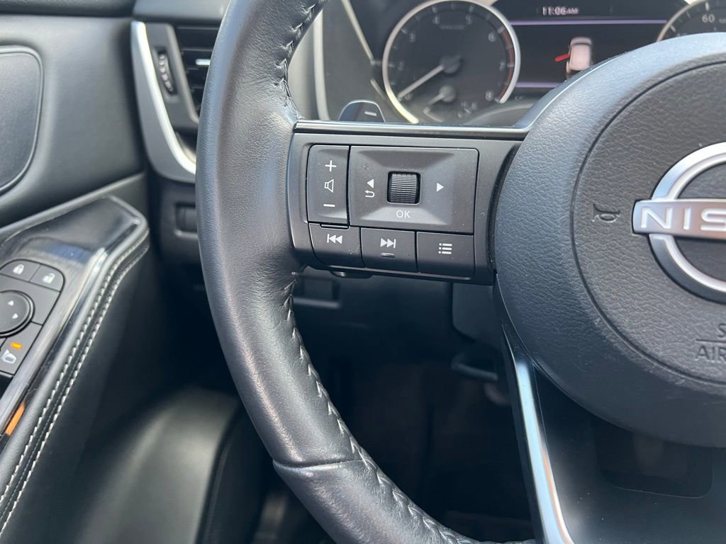 Certified 2024 Nissan Rogue SV w/ SV Premium Package FWD image 13