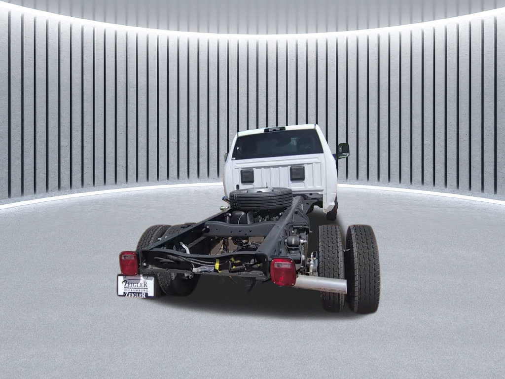 New 2026 RAM 4500 Tradesman AWD/4WD image 8
