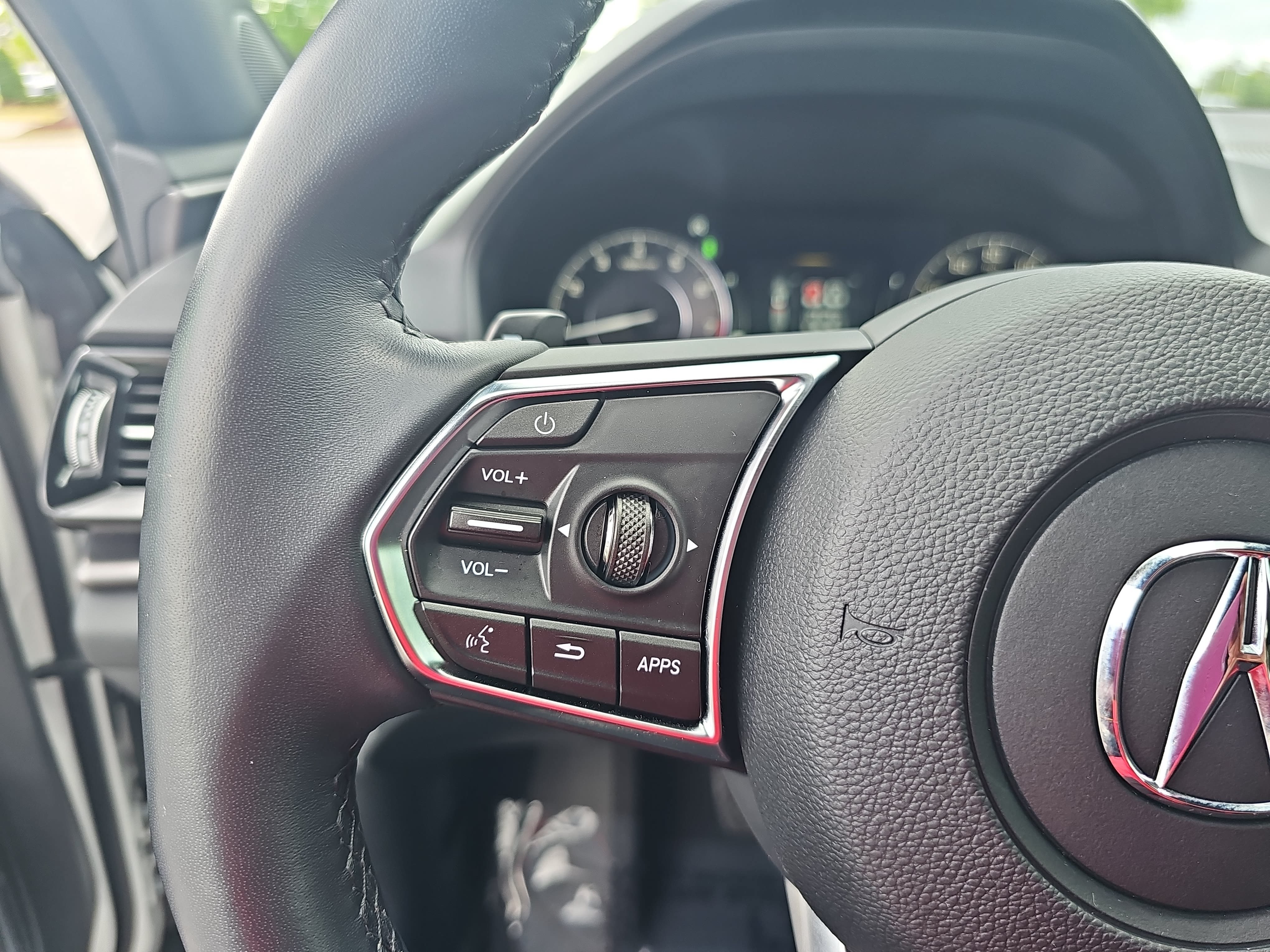 Certified 2025 Acura RDX SH-AWD image 17