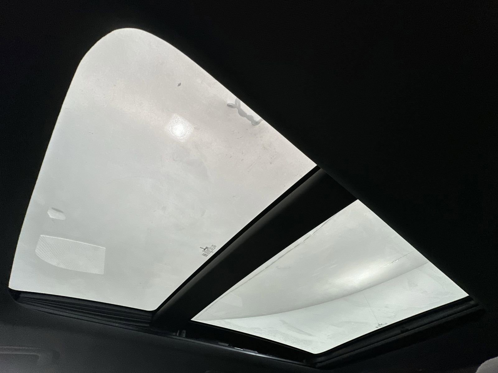 Used 2019 Lincoln MKC Reserve FWD image 22