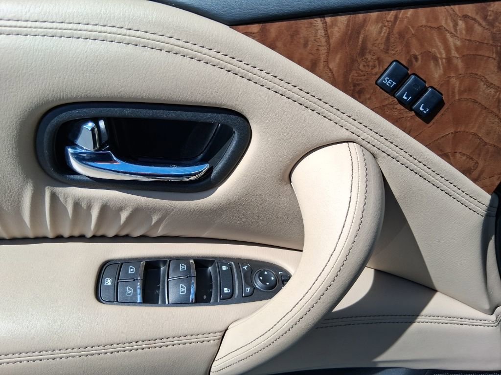 Used 2024 Nissan Armada SL w/ Cargo Package image 10