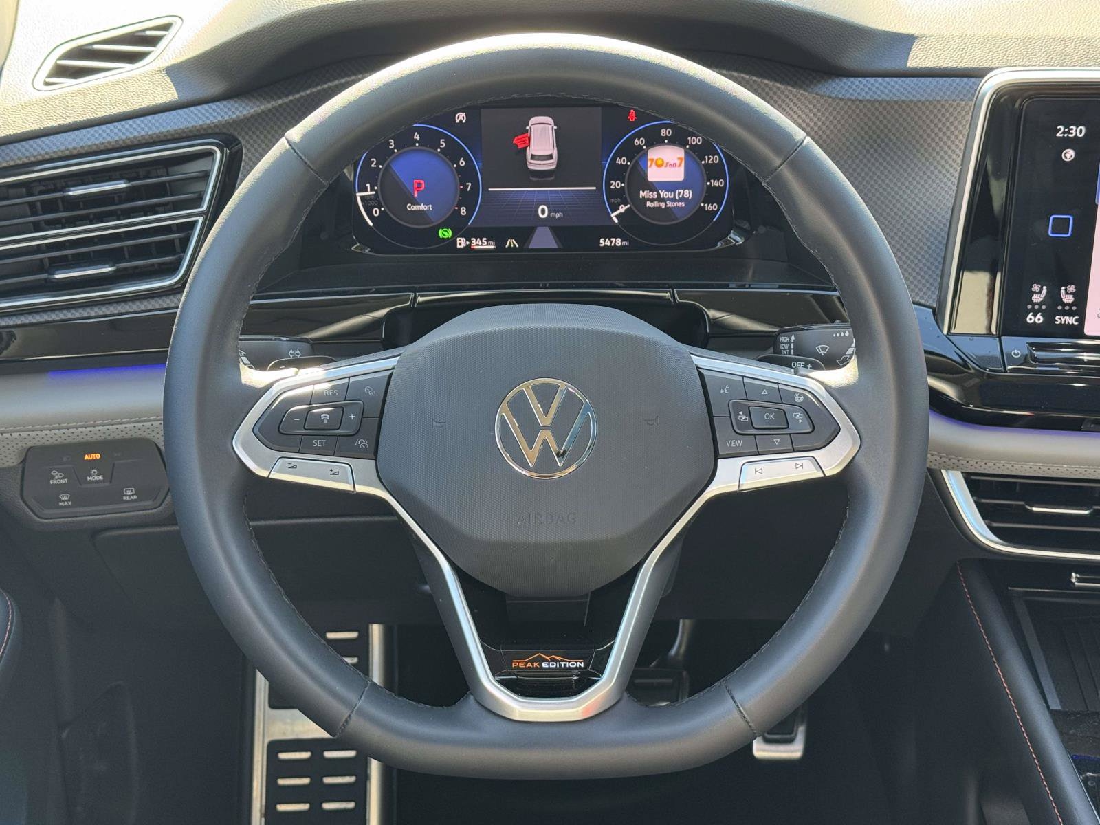 Certified 2026 Volkswagen Atlas Peak Edition AWD/4WD image 13