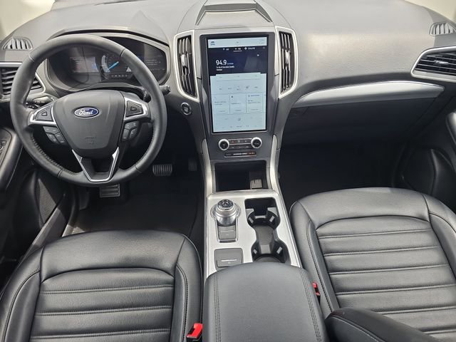 Used 2022 Ford Edge SEL image 13