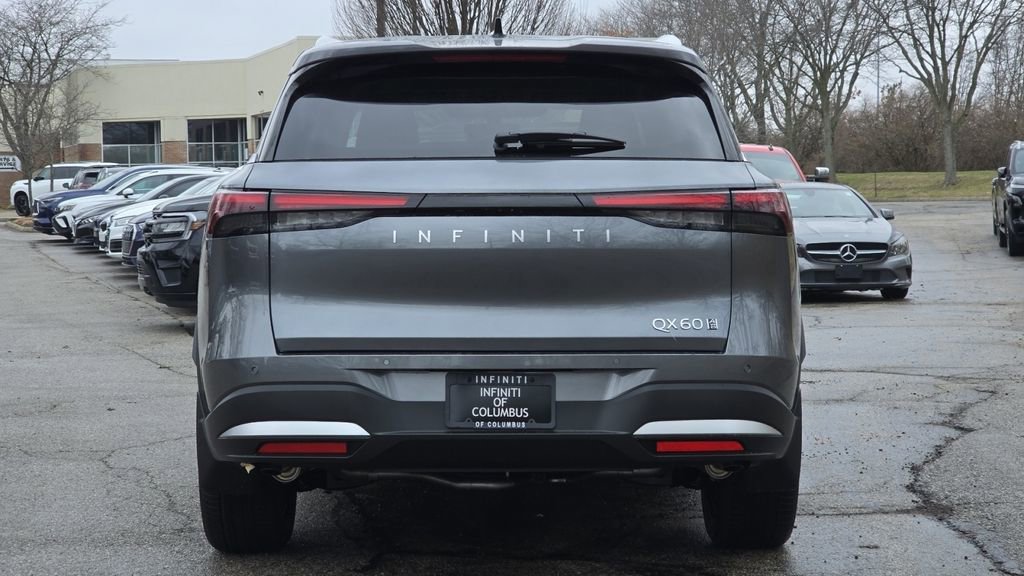 New 2026 INFINITI QX60 Luxe image 18