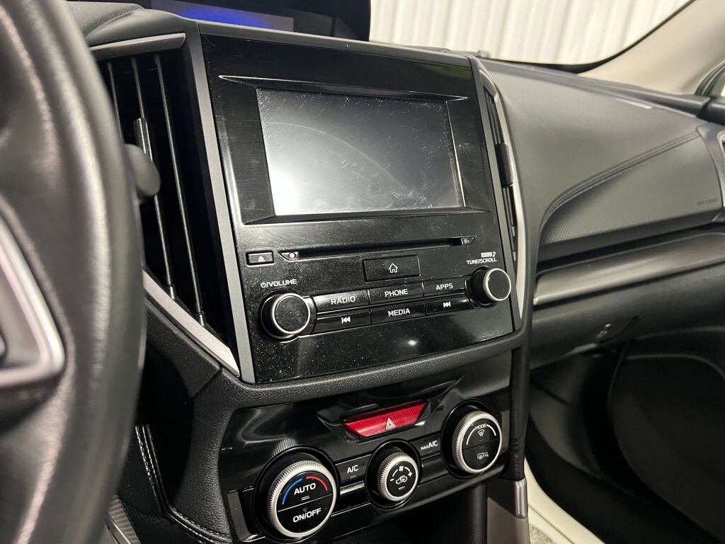 Used 2022 Subaru Forester Premium image 8