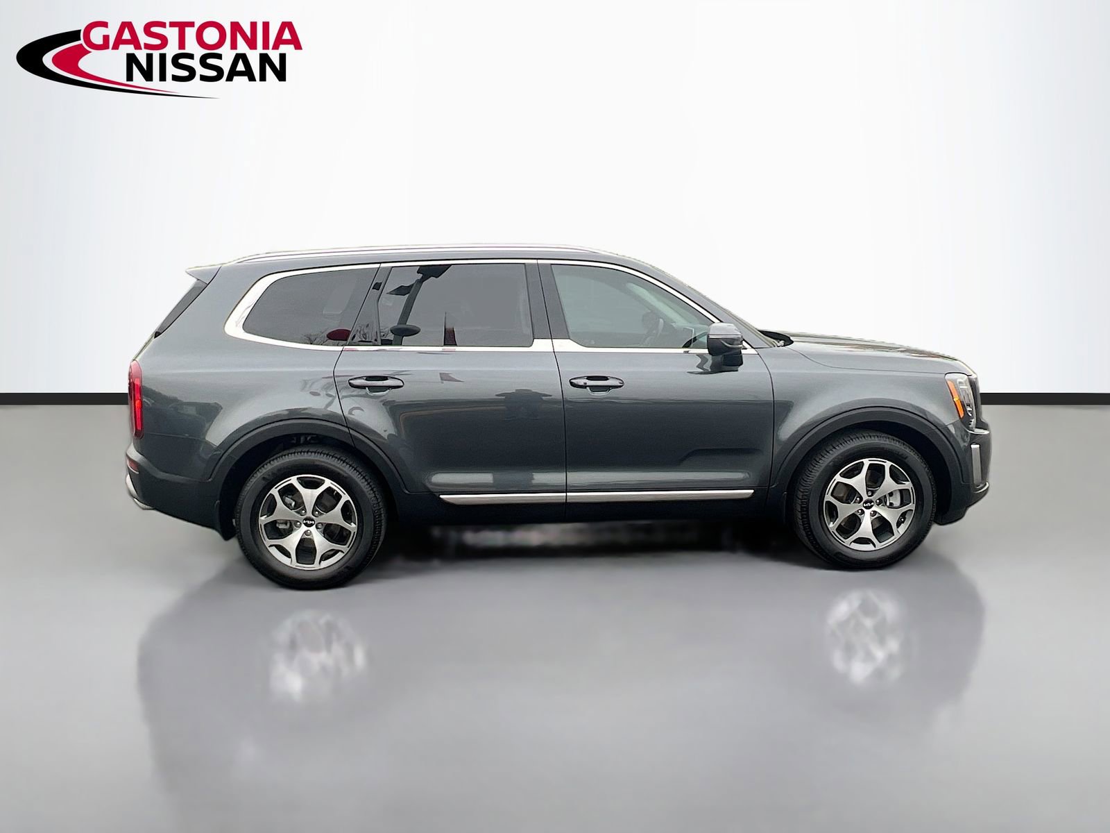 Used 2022 Kia Telluride EX image 10