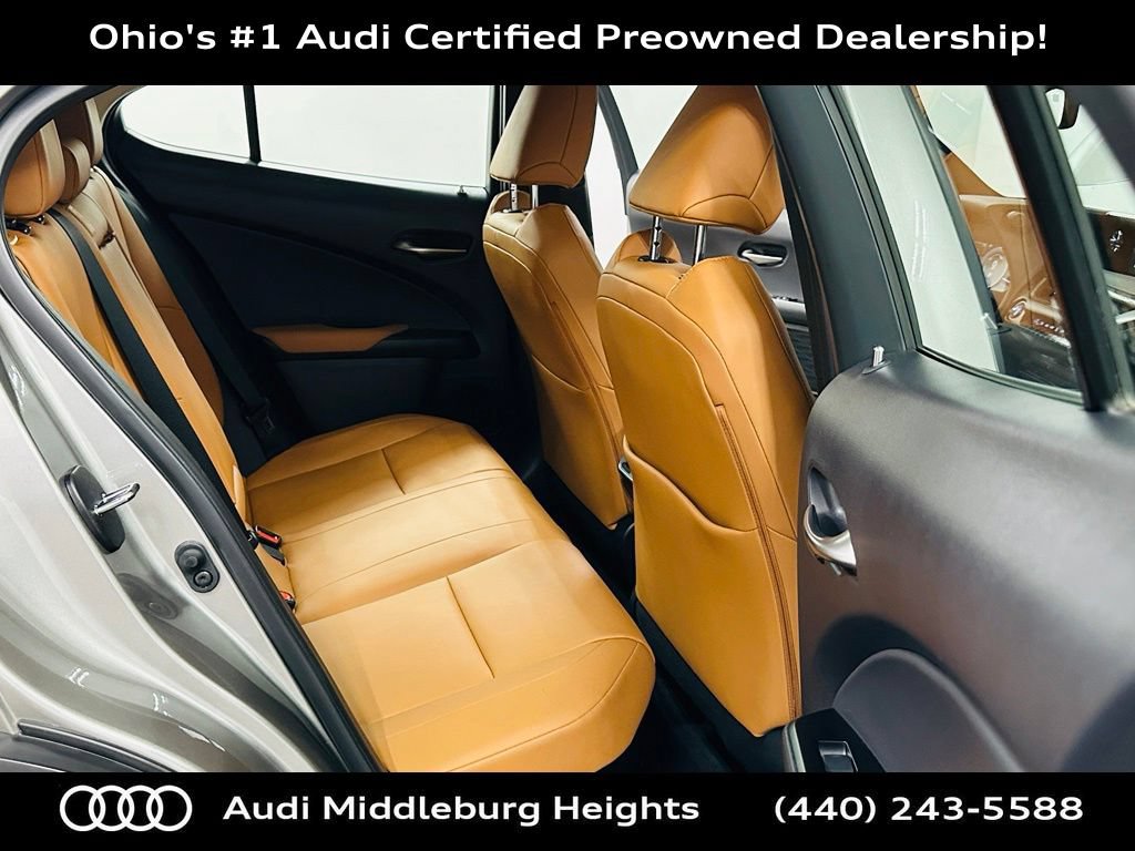 Used 2020 Lexus UX 250h w/ Premium Package AWD/4WD image 28