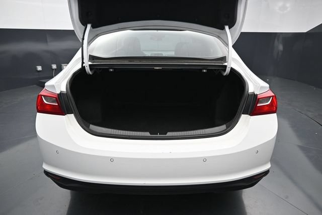 Used 2024 Chevrolet Malibu LT FWD image 9