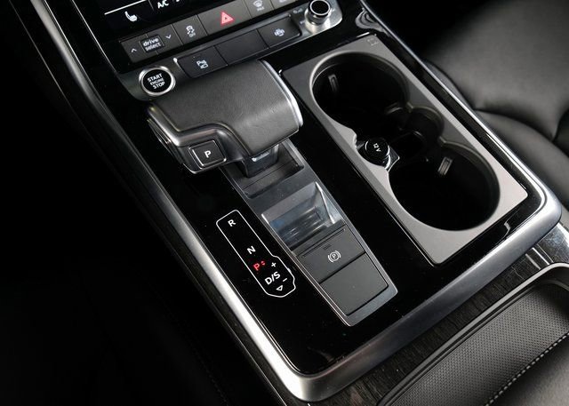 Certified 2025 Audi Q7 3.0T Premium w/ Convenience Package image 14