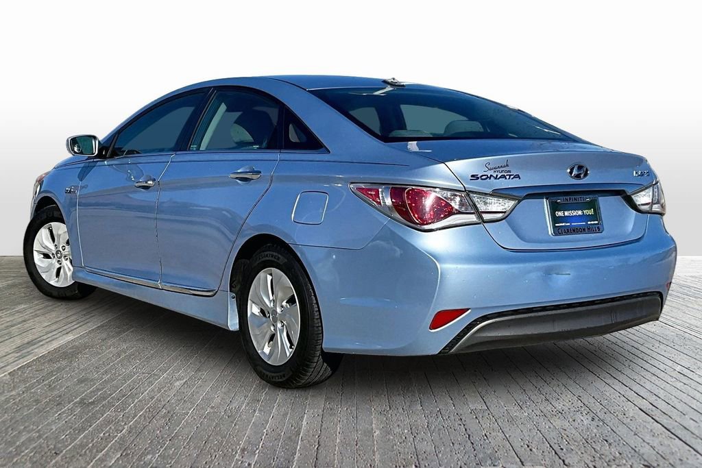 Used 2015 Hyundai Sonata Hybrid image 6
