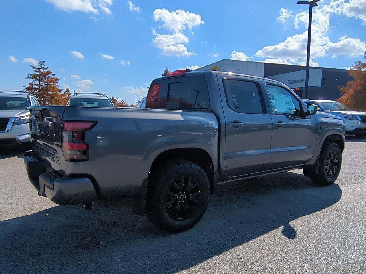 New 2026 Nissan Frontier SV w/ SV Convenience Package AWD/4WD image 4