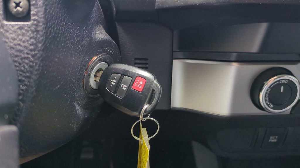 Certified 2023 Toyota Tacoma SR image 24