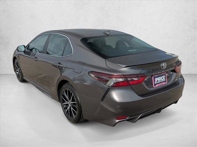 Used 2024 Toyota Camry SE image 7