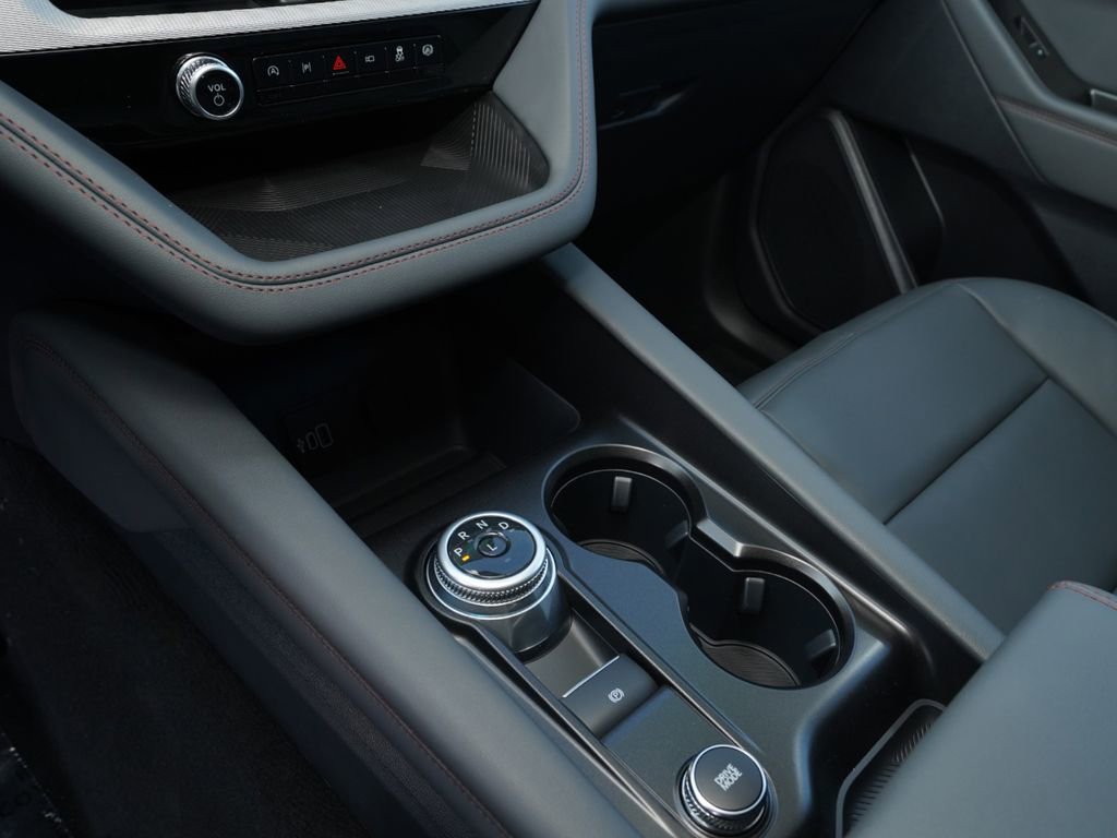 New 2026 Ford Explorer Active w/ Active Comfort Package image 13