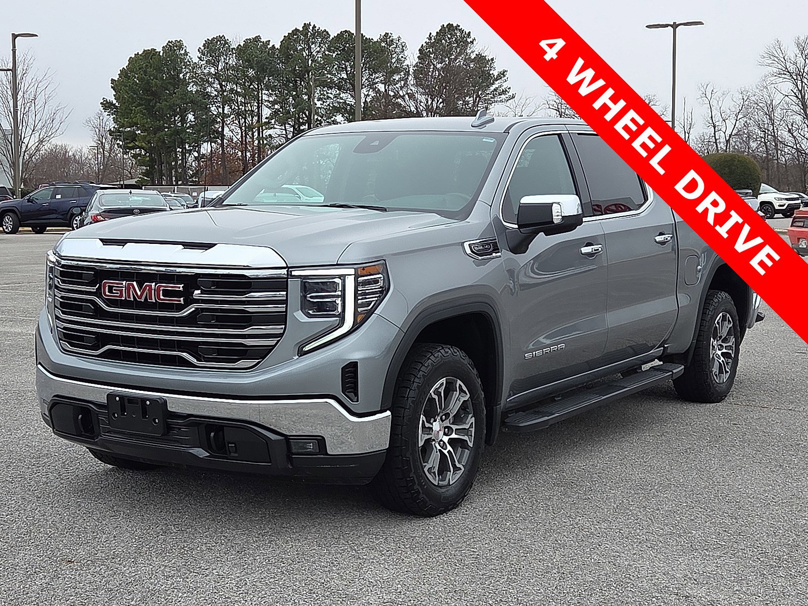 Used 2023 GMC Sierra 1500 SLT w/ SLT Convenience Package image 2