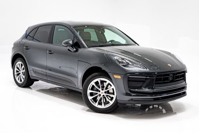 Used 2024 Porsche Macan AWD/4WD image 5