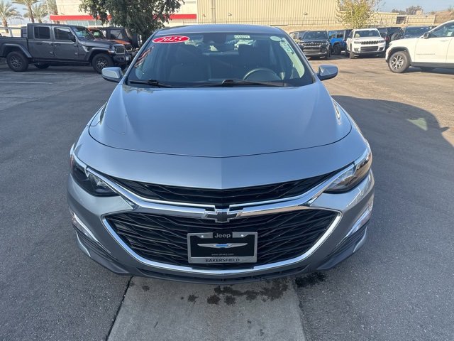 Used 2025 Chevrolet Malibu RS image 9