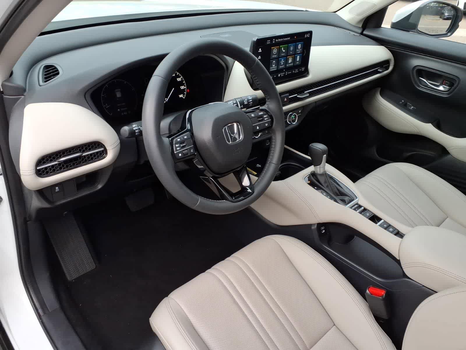 Used 2024 Honda HR-V EX-L image 13