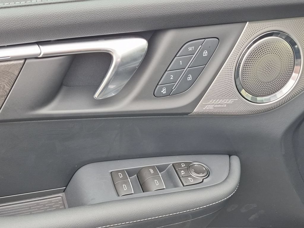 New 2027 Buick Enclave Avenir FWD image 23