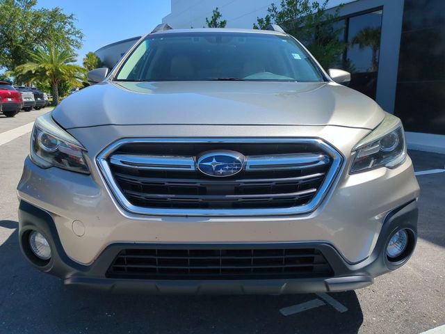 Used 2018 Subaru Outback 2.5i Limited AWD/4WD image 10