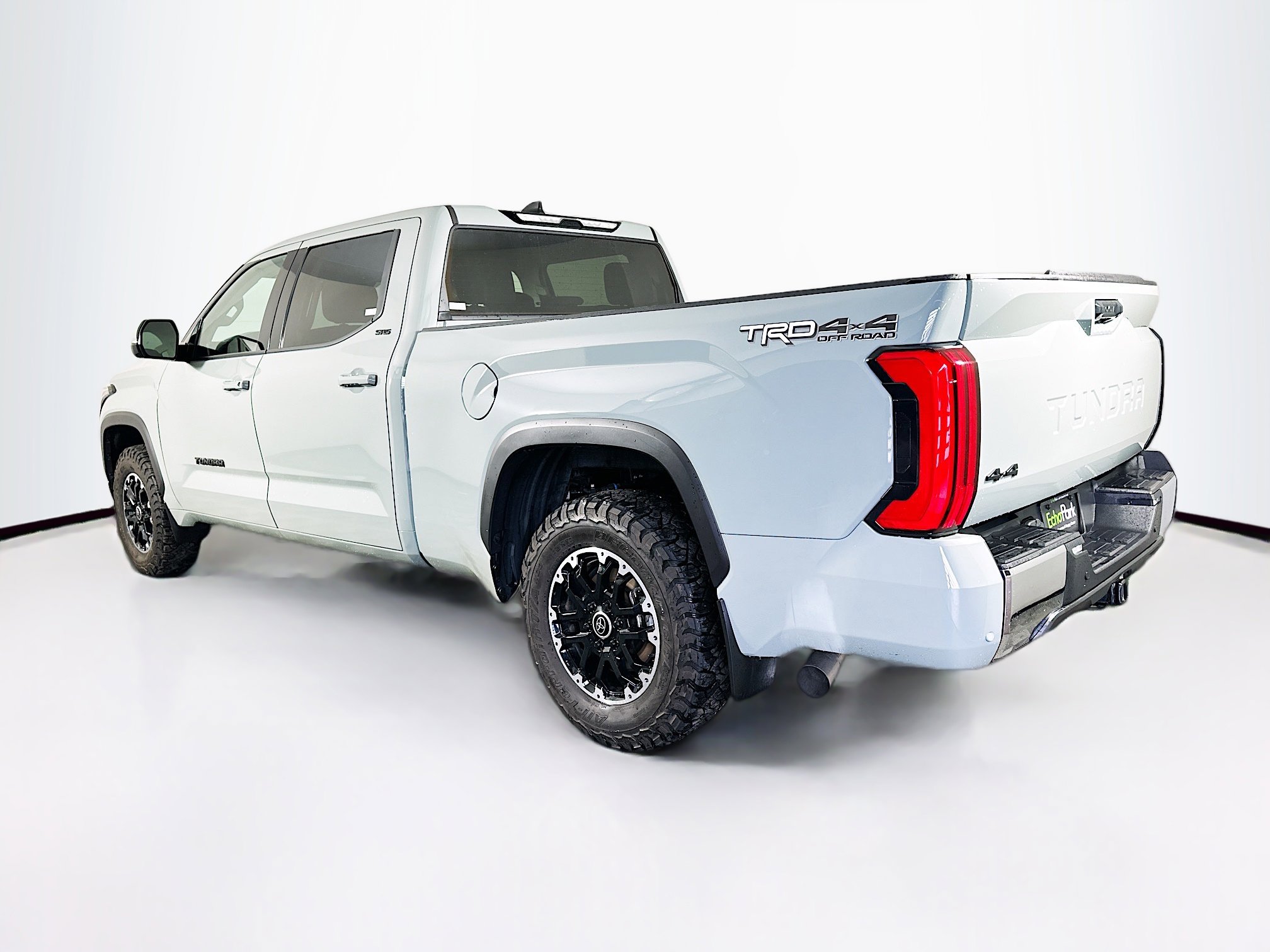 Used 2023 Toyota Tundra SR5 w/ TRD Off-Road Package image 5