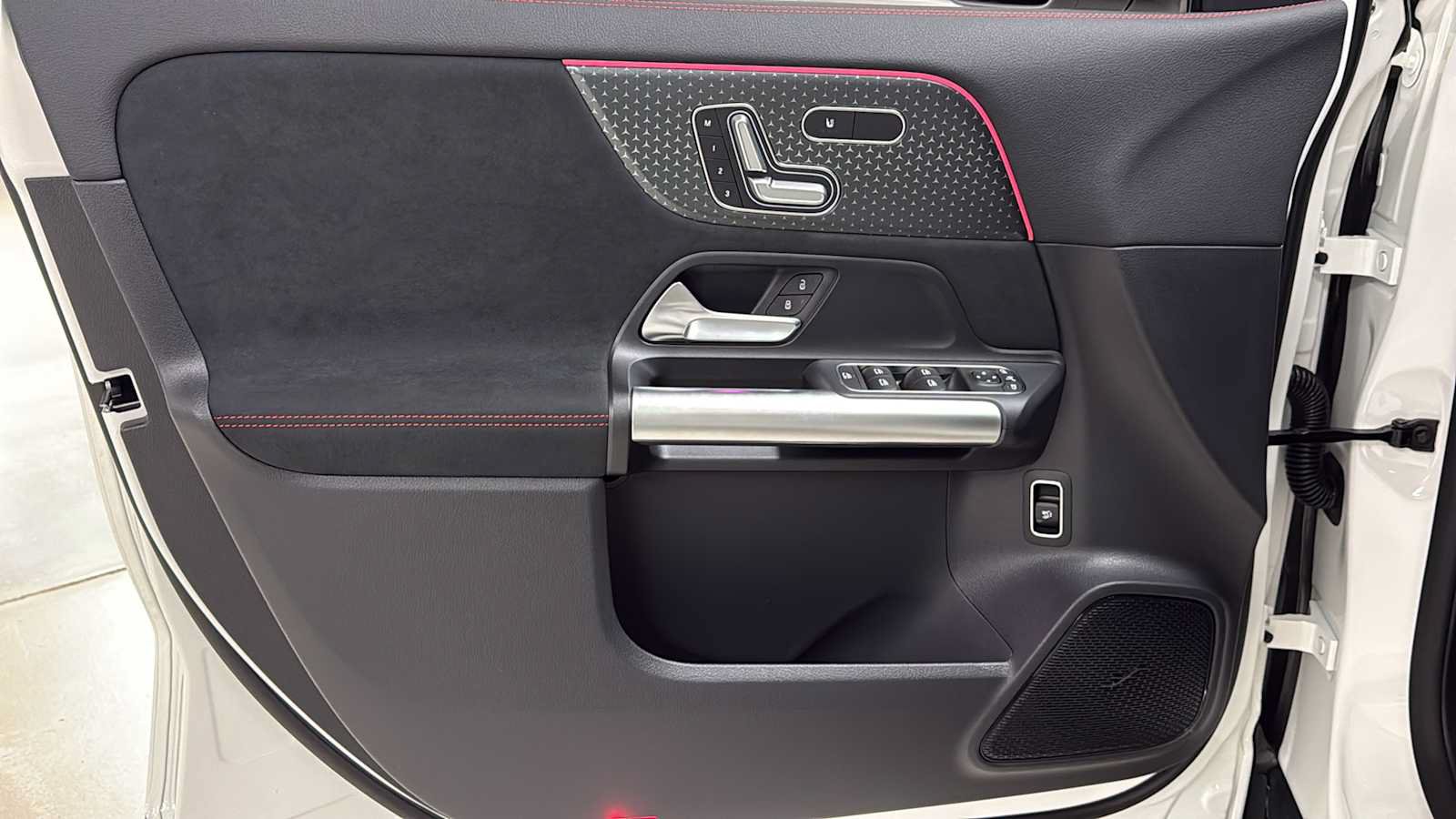 New 2026 Mercedes-Benz GLA 250 4MATIC image 14
