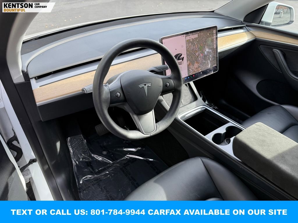 Used 2023 Tesla Model Y Long Range image 30