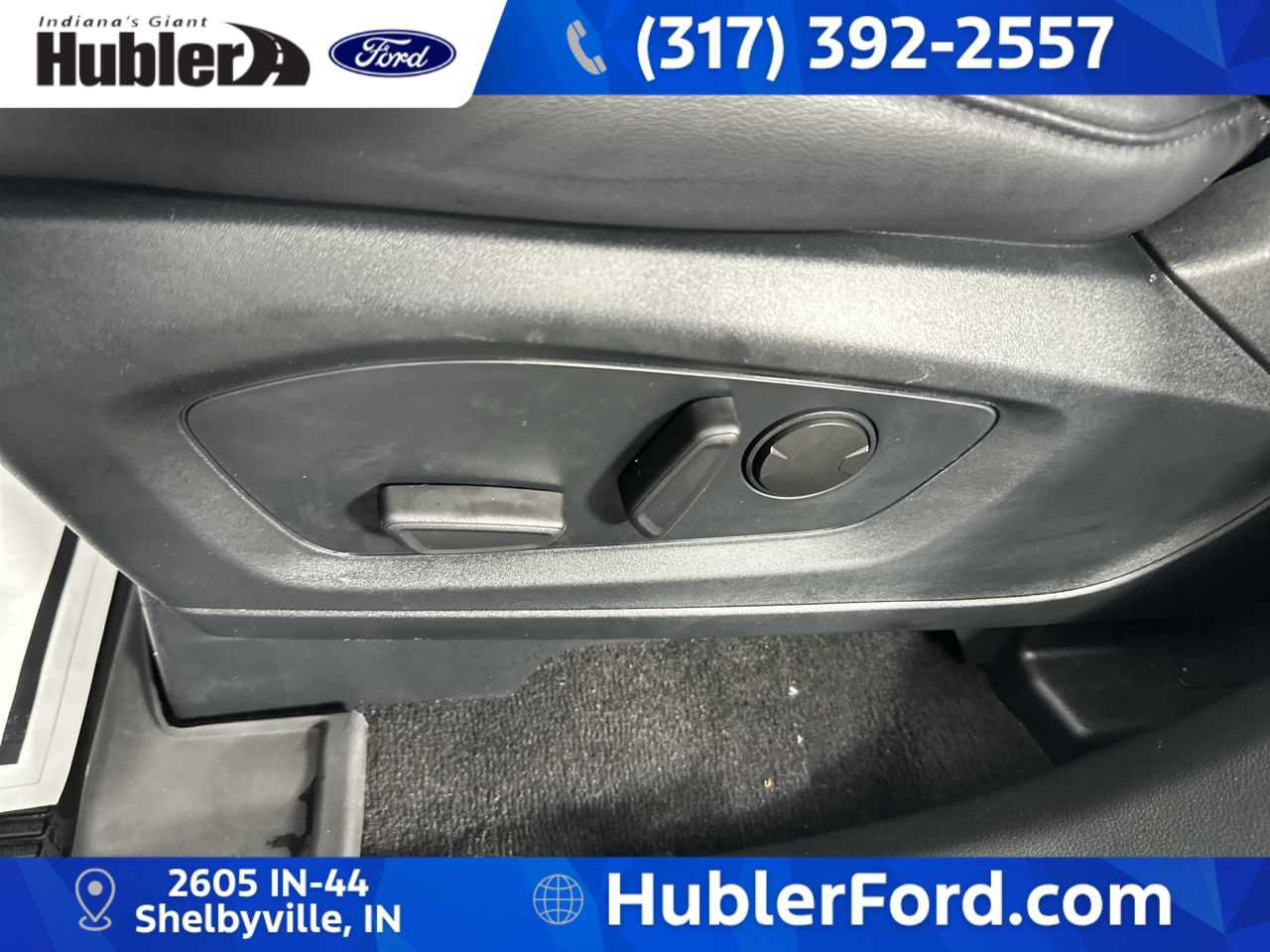 Used 2024 Ford Explorer XLT w/ Equipment Group 202A AWD/4WD image 13