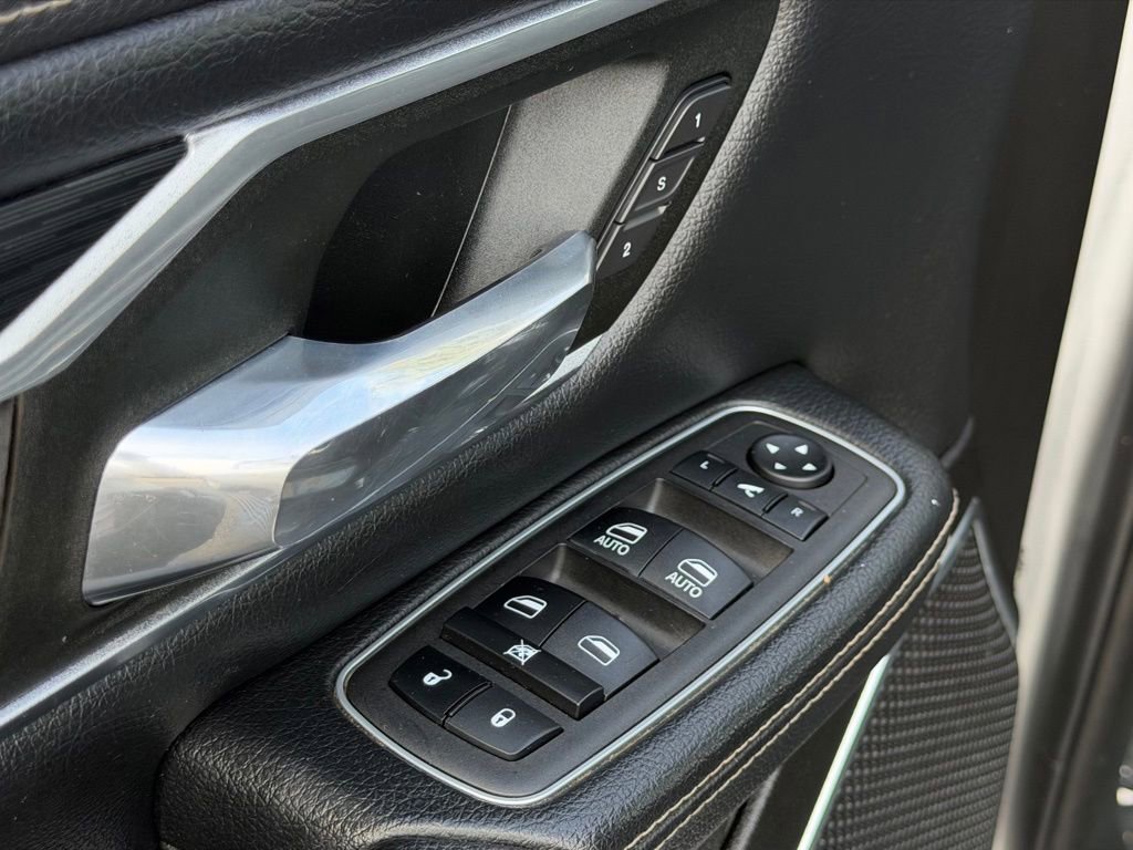 Used 2023 RAM 1500 Laramie image 14