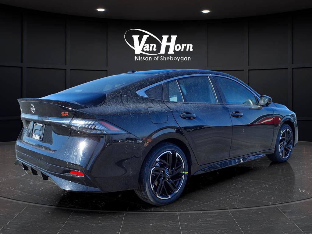 New 2026 Nissan Sentra SR w/ SR Premium Package FWD image 3