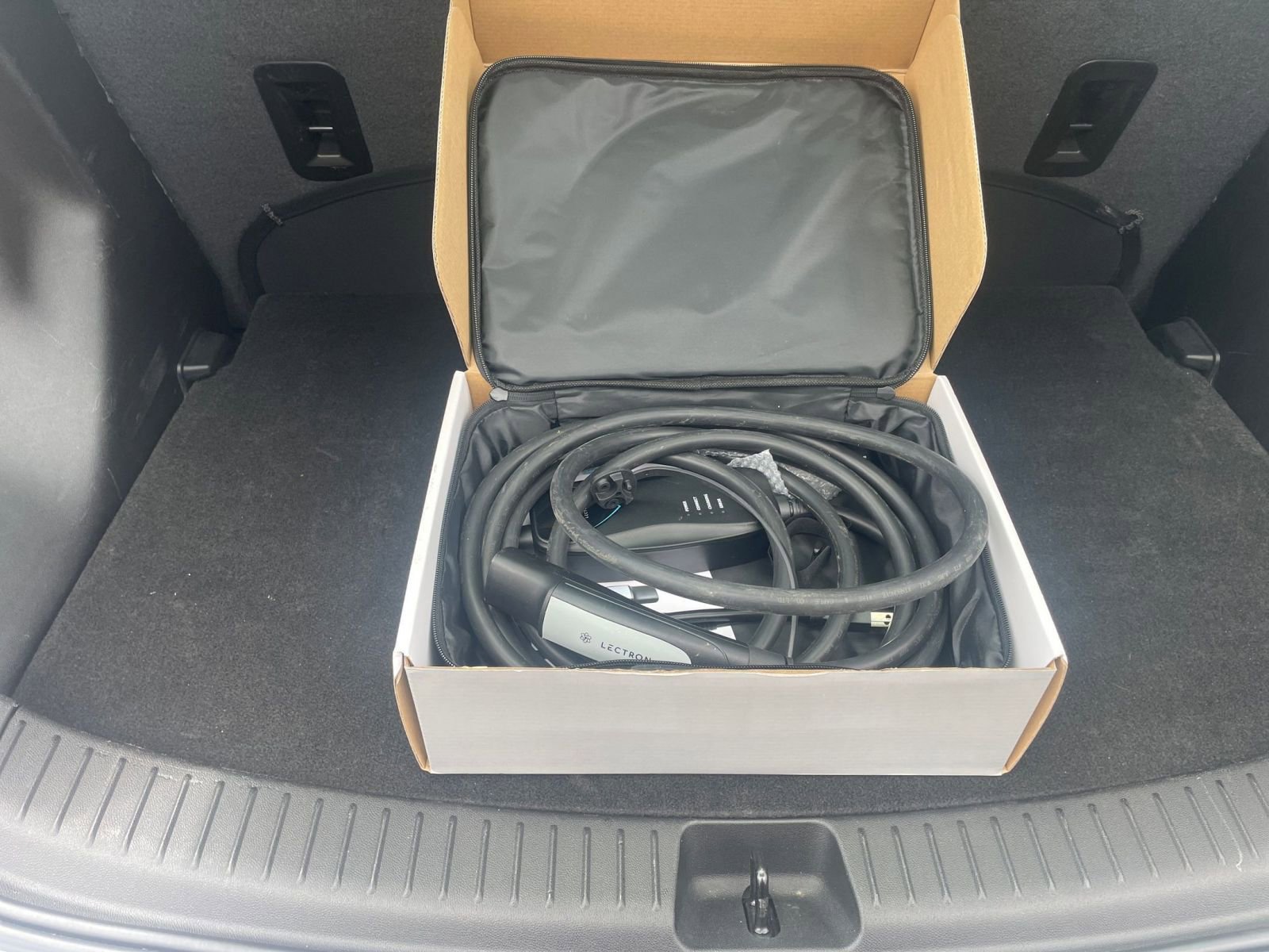 Used 2023 Chevrolet Bolt LT w/ Driver Confidence Package FWD image 21