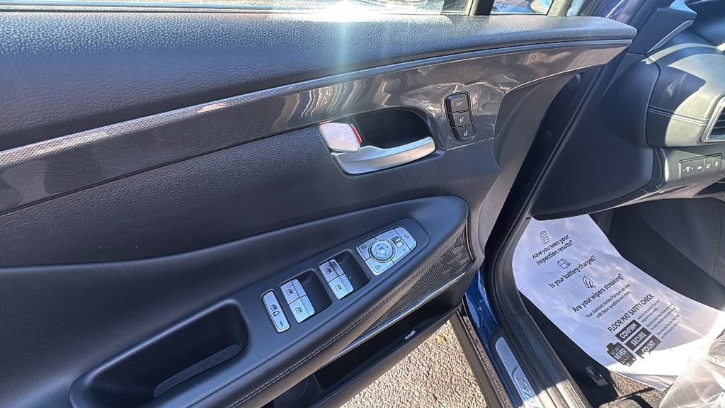 Used 2022 Hyundai Santa Fe Calligraphy AWD/4WD image 11