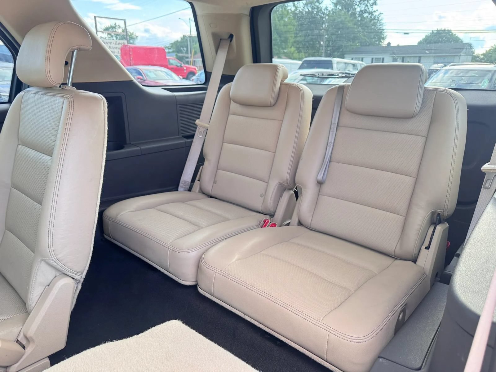 Used 2008 Ford Taurus X SEL FWD image 20