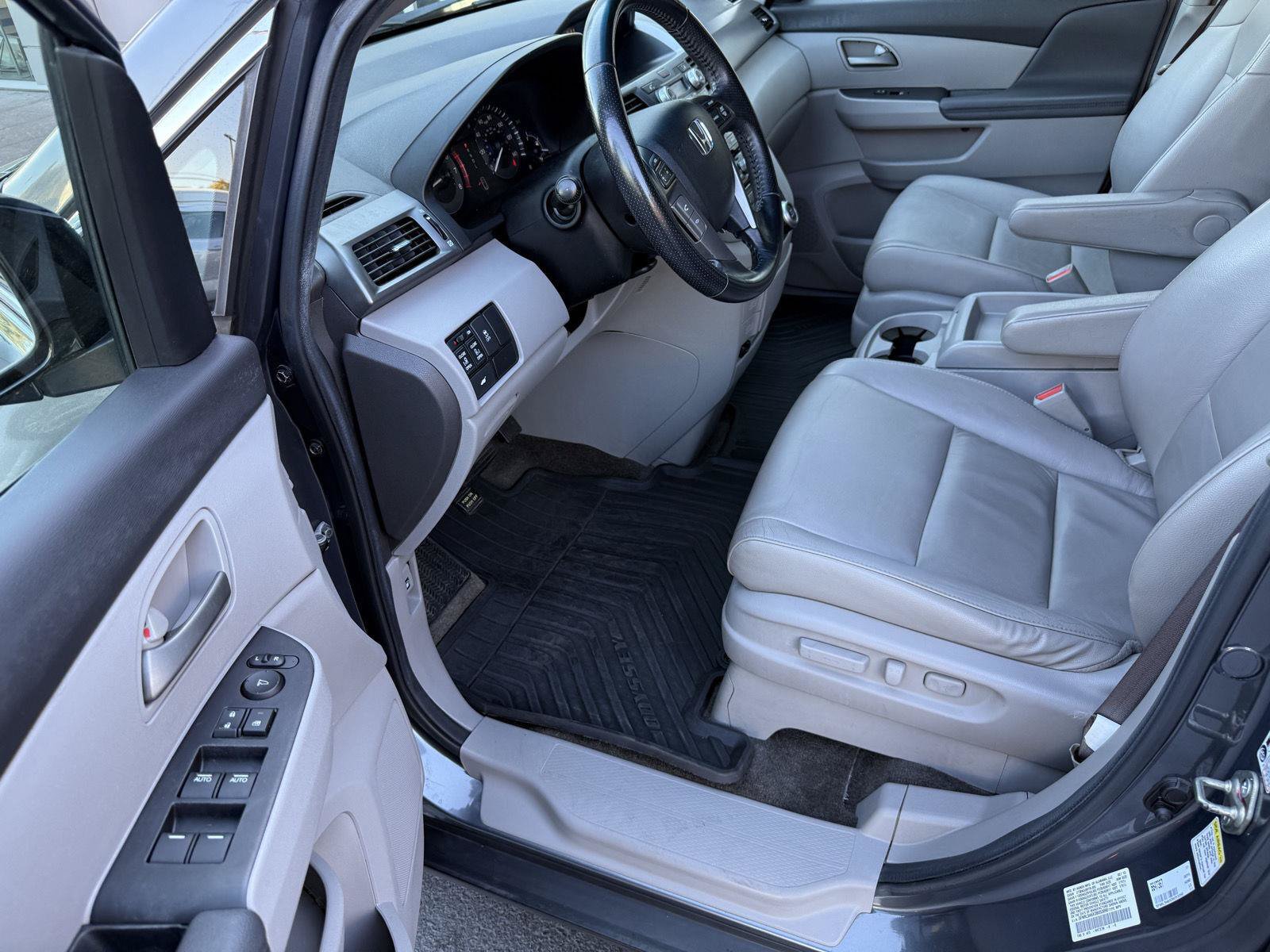 Used 2013 Honda Odyssey EX-L image 11
