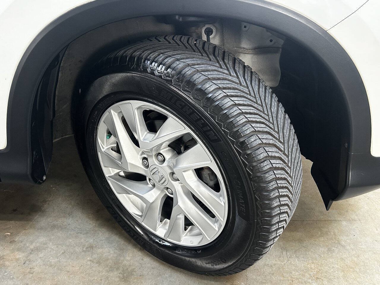Used 2016 Honda CR-V EX image 10