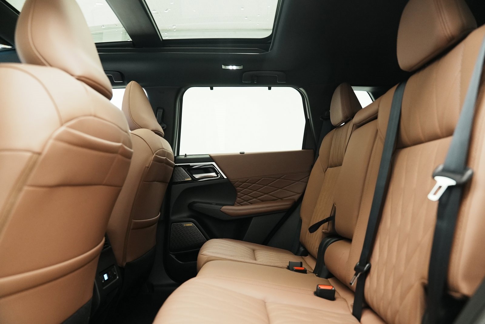 New 2025 Mitsubishi Outlander SEL image 23