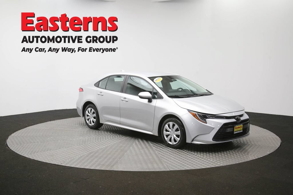 Used 2024 Toyota Corolla LE FWD image 48