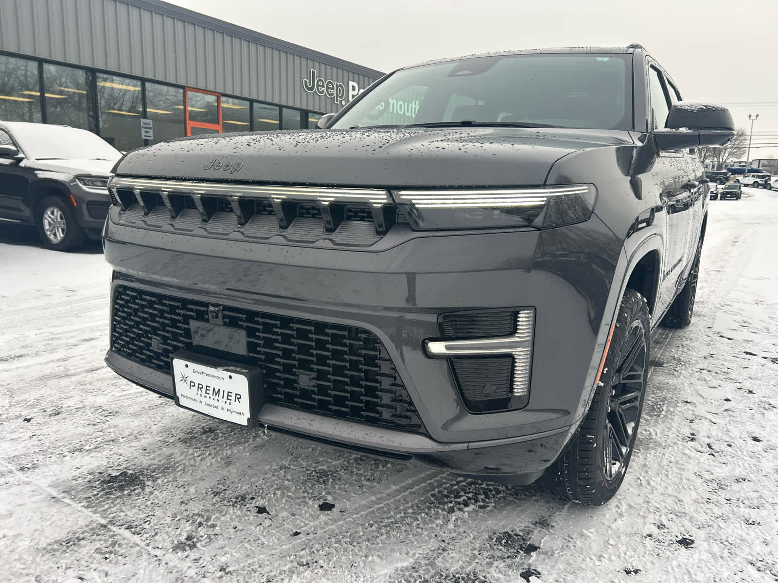 New 2026 Jeep Grand Wagoneer Limited image 13