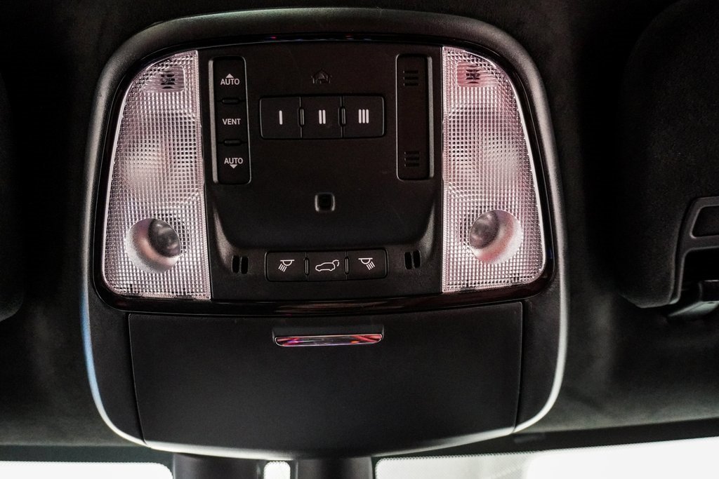 Used 2022 Dodge Durango SRT w/ Premium Interior Group image 36