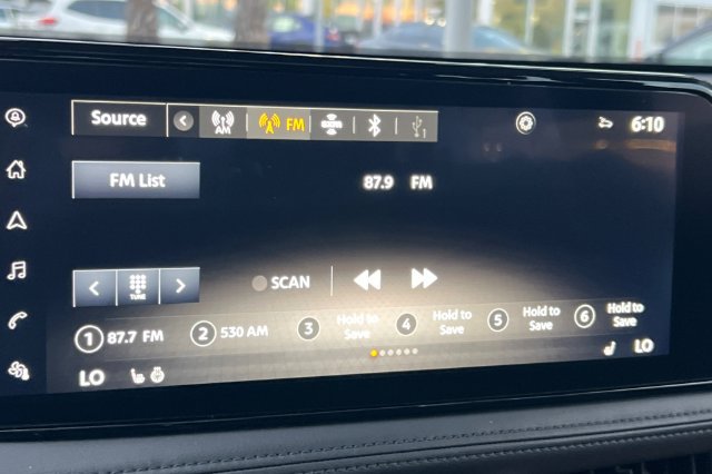 Used 2024 Nissan Ariya FWD image 21