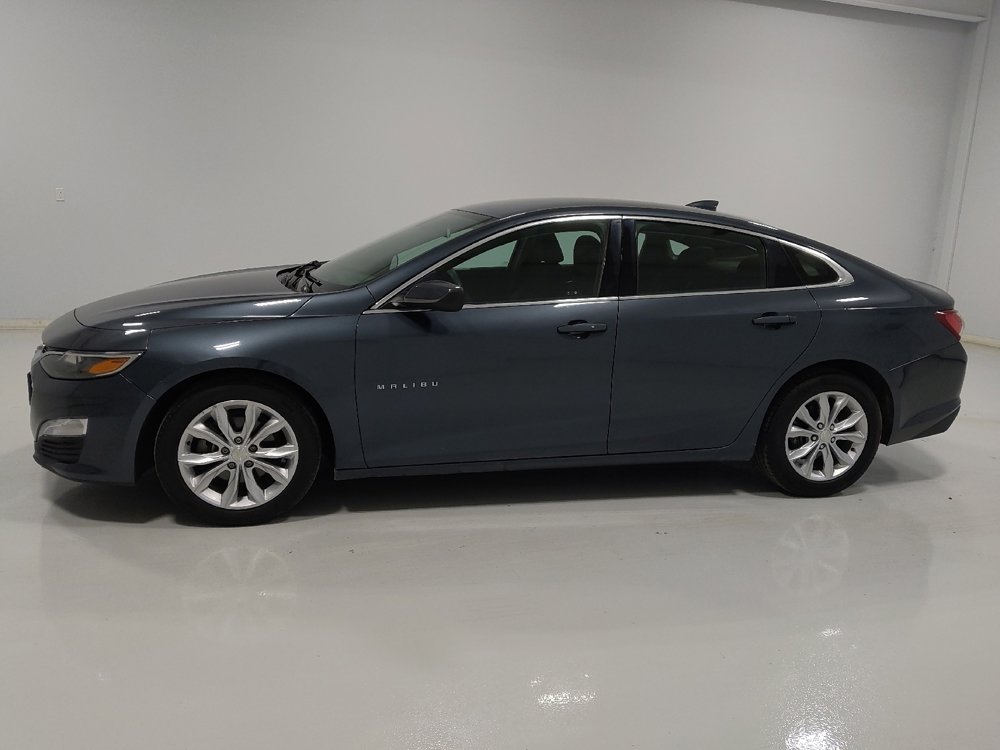 Used 2019 Chevrolet Malibu LT image 2