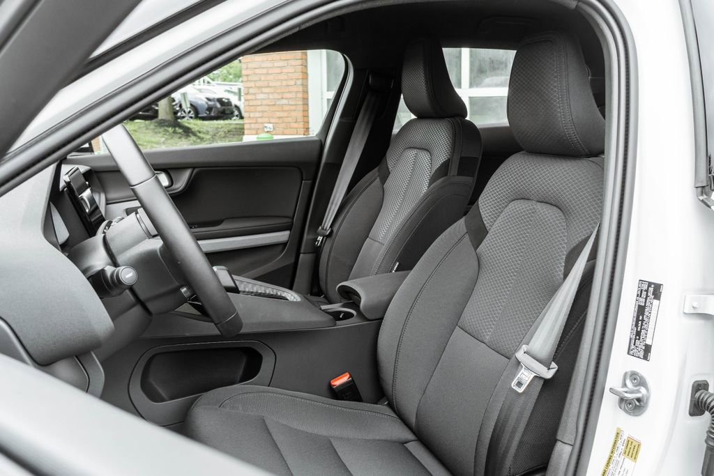 Used 2024 Polestar Polestar 2 AWD/4WD image 7