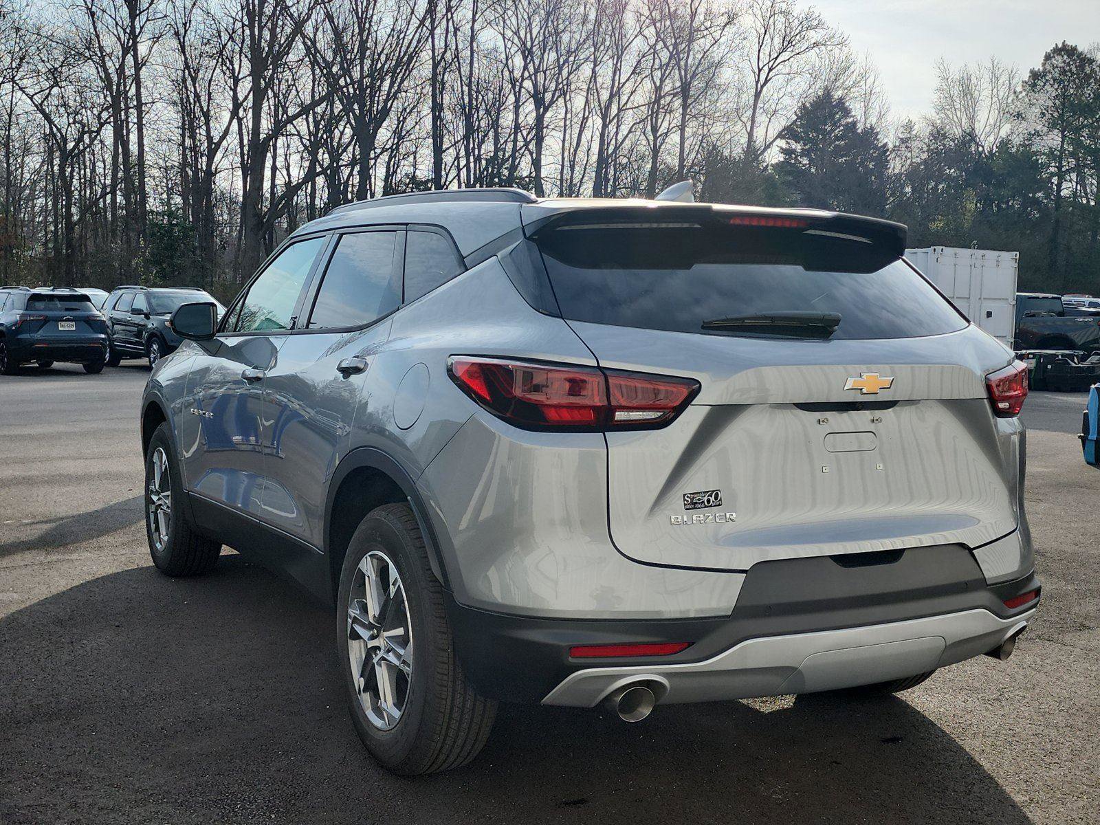 New 2026 Chevrolet Blazer LT w/ Convenience Package image 3