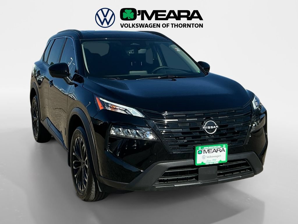Used 2026 Nissan Rogue Dark Armor AWD/4WD image 7