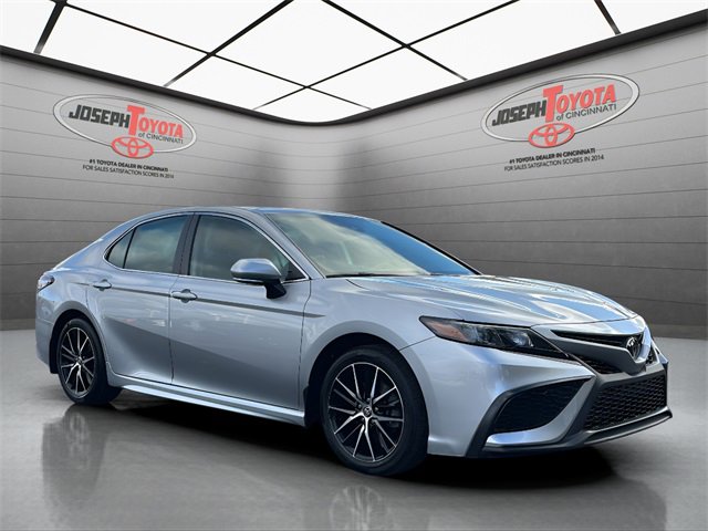 Certified 2023 Toyota Camry SE image 6