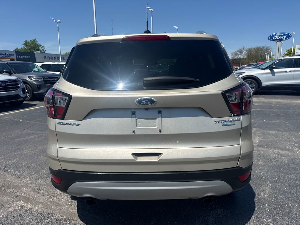 Used 2017 Ford Escape Titanium FWD image 8