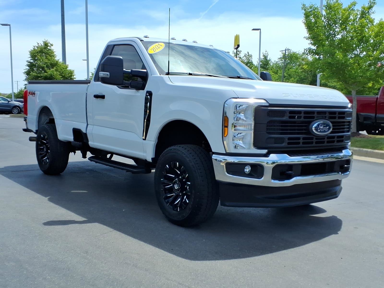 Used 2024 Ford F350 XL w/ FX4 Off-Road Package AWD/4WD image 3
