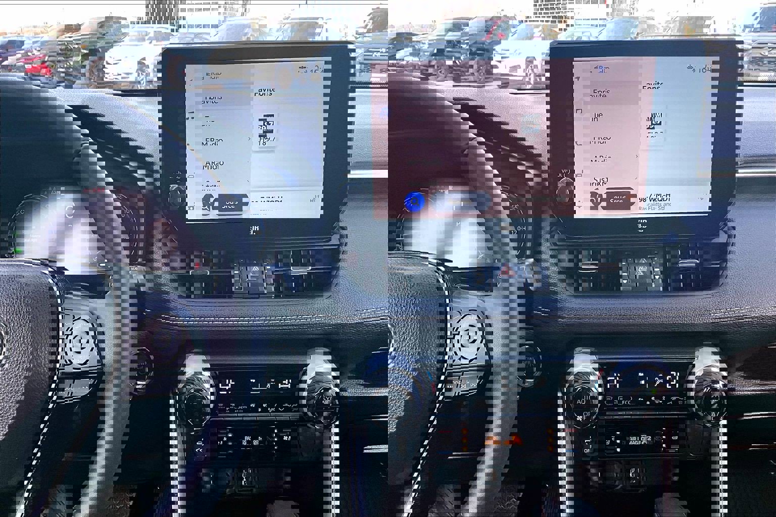 Used 2025 Toyota RAV4 Limited image 6