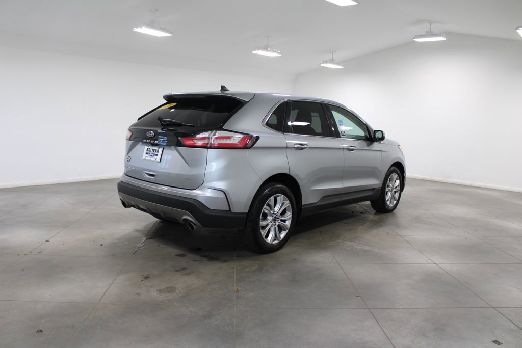 Used 2022 Ford Edge Titanium image 9