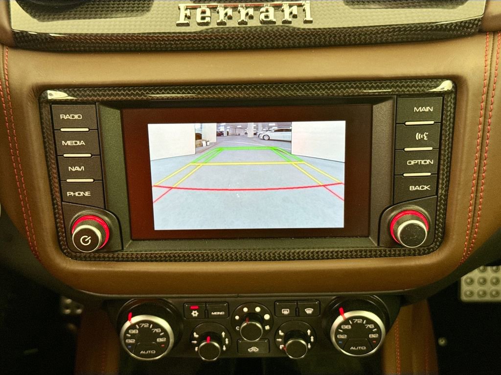 Used 2016 Ferrari California T image 13